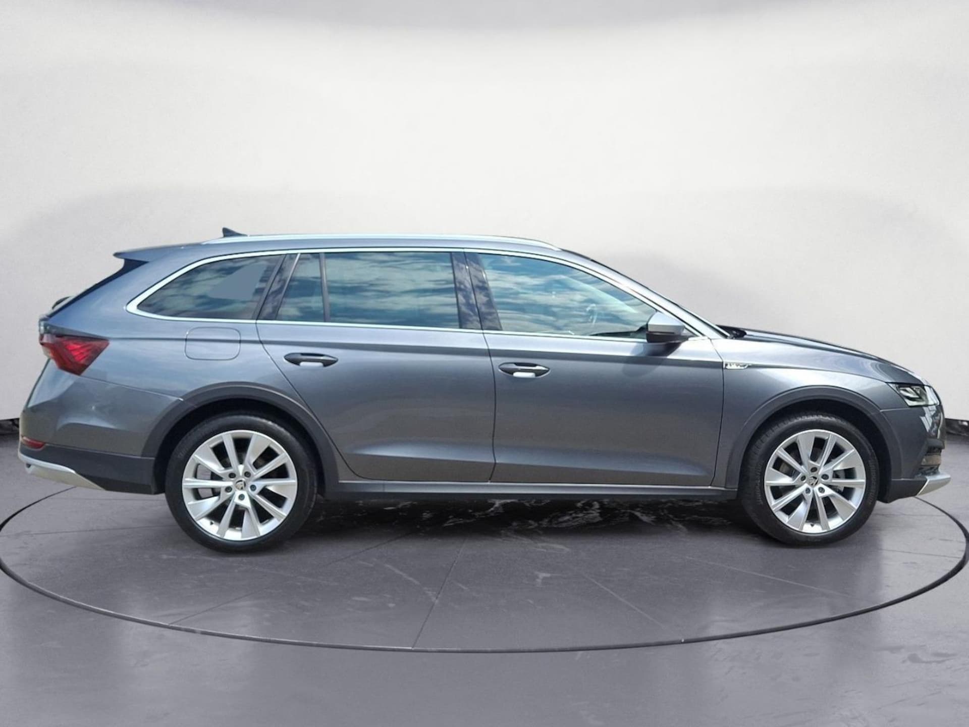 Skoda Octavia Combi SCOUT