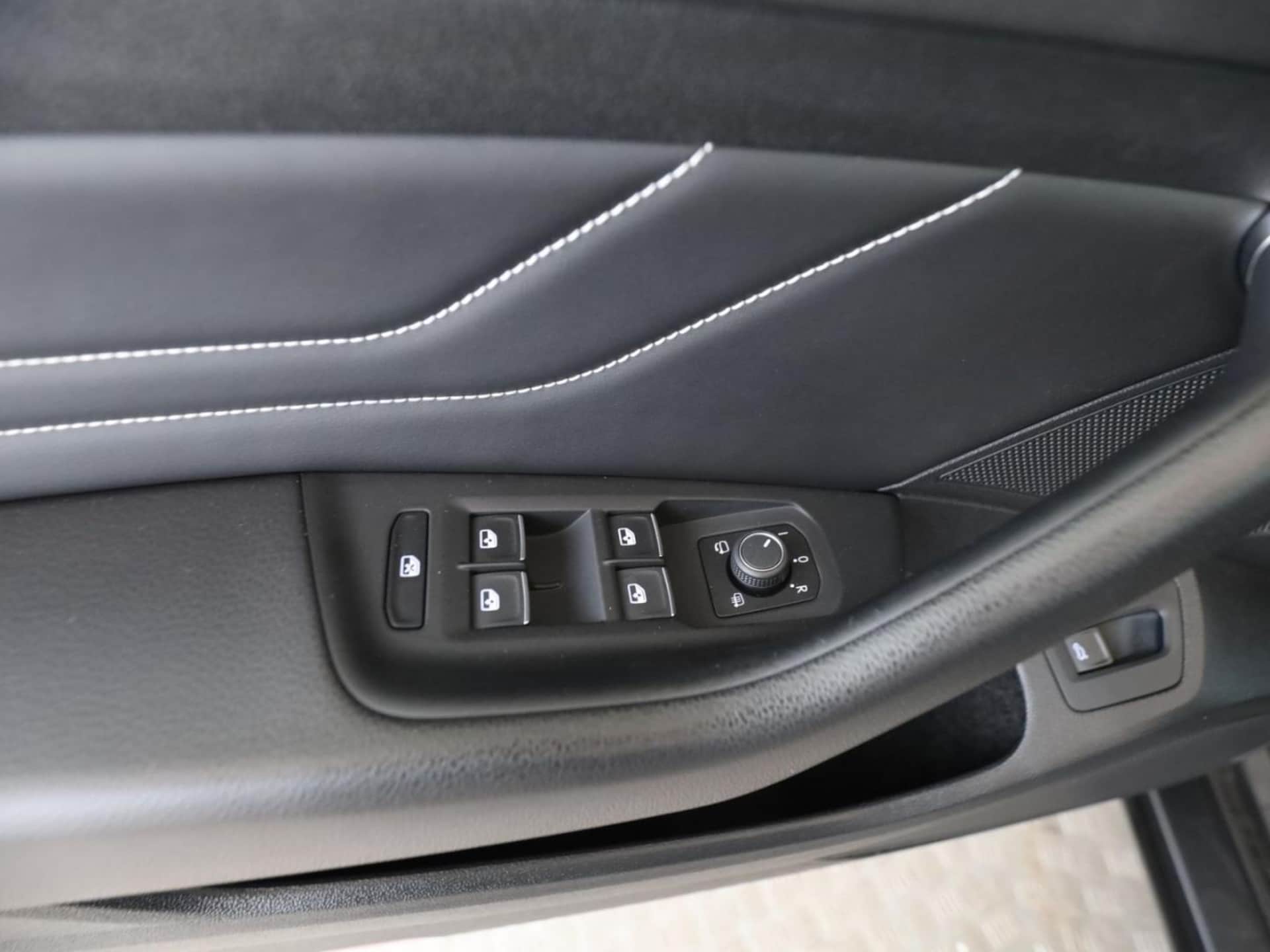Volkswagen Passat Variant Elegance
