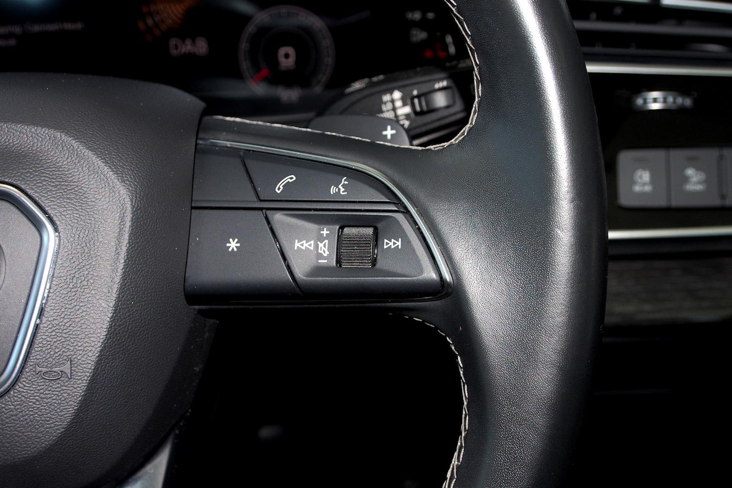 Image about Audi Q7 45 TDI quattro tiptronic