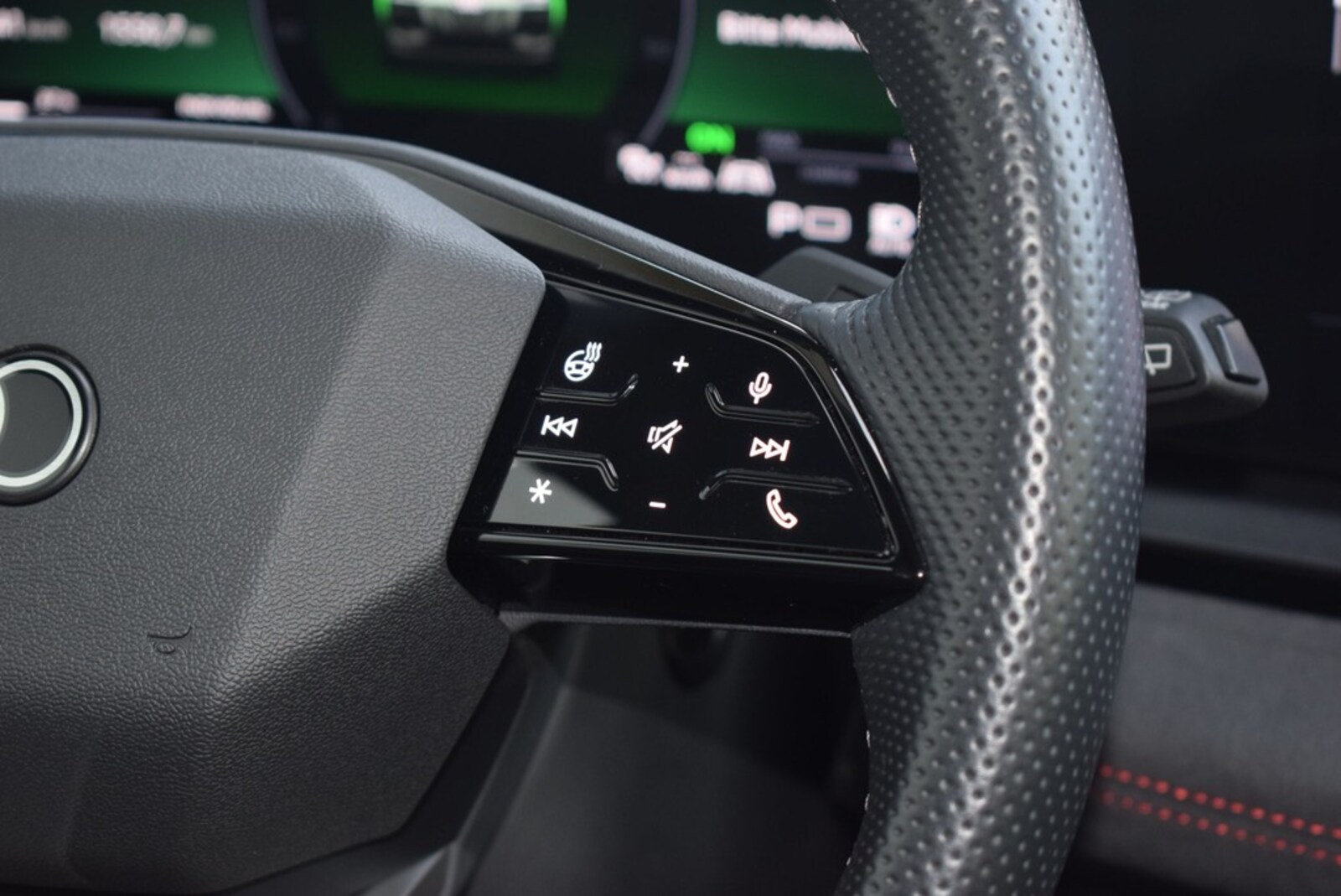 Audi Q6 e-tron – Bild 12