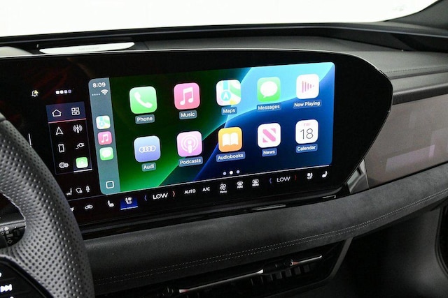 2025 Audi S6 Sportback e-tron Prestige - Photo 16