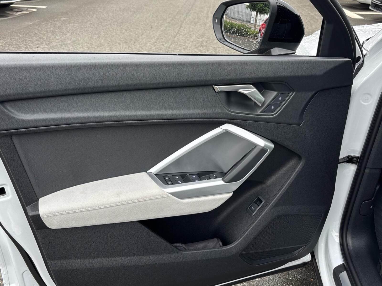 Audi Q3 – Bild 12