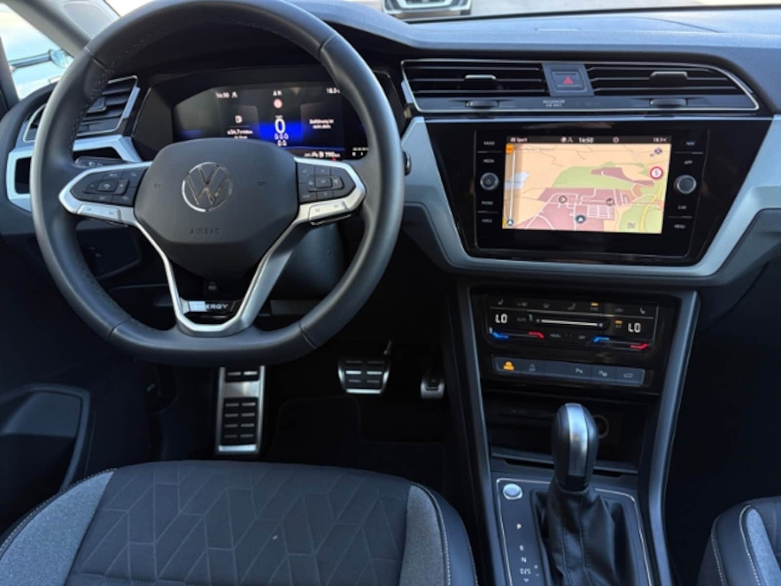 Volkswagen Touran – Bild 10