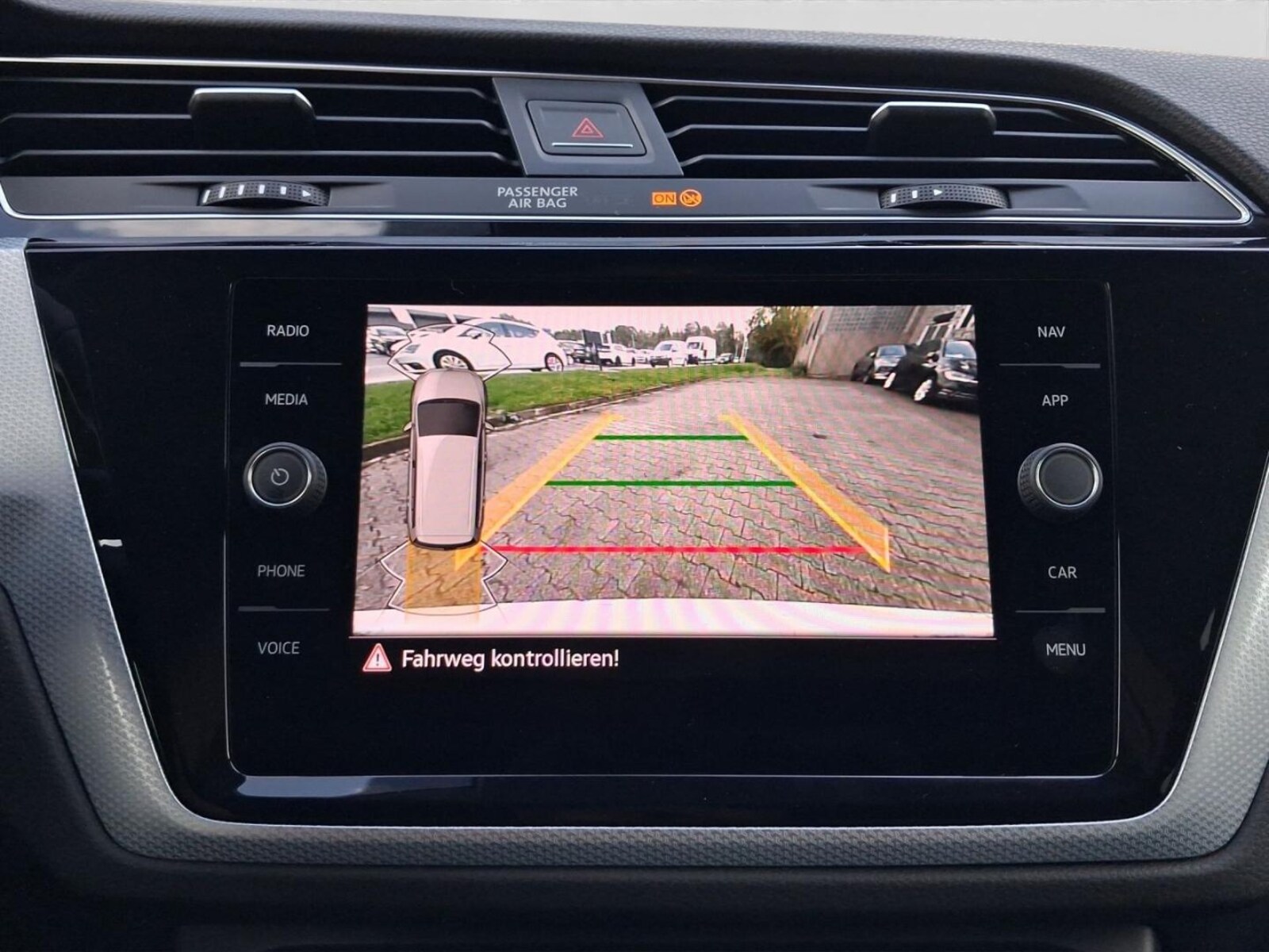 Volkswagen Touran – Bild 11