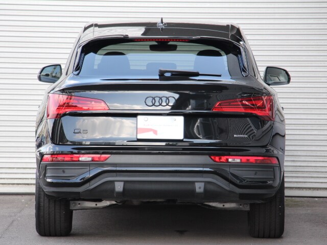 Image about Audi Q5 Sportback 40 TDI quattro advanced 150(204) kW(PS) S tronic