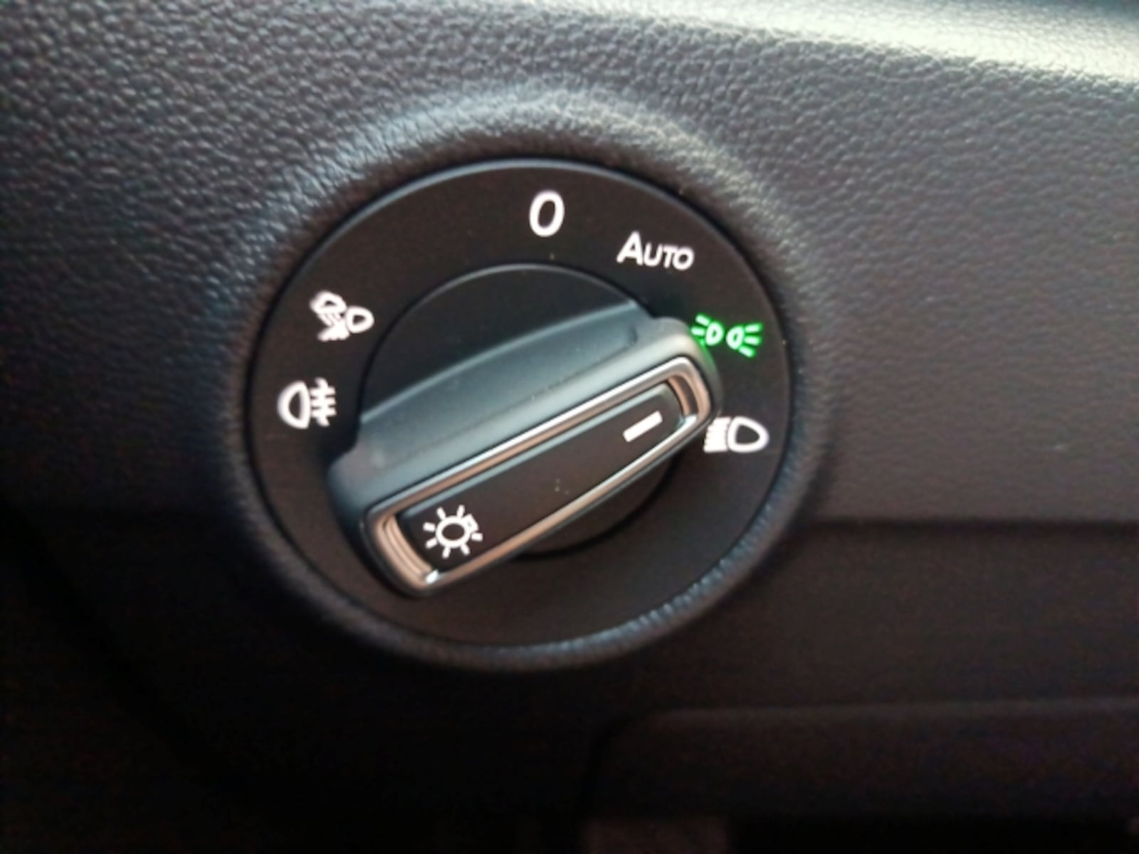 Volkswagen T-Roc – Bild 16