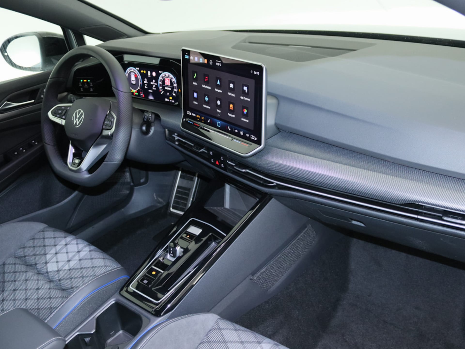 Volkswagen Golf R-Line