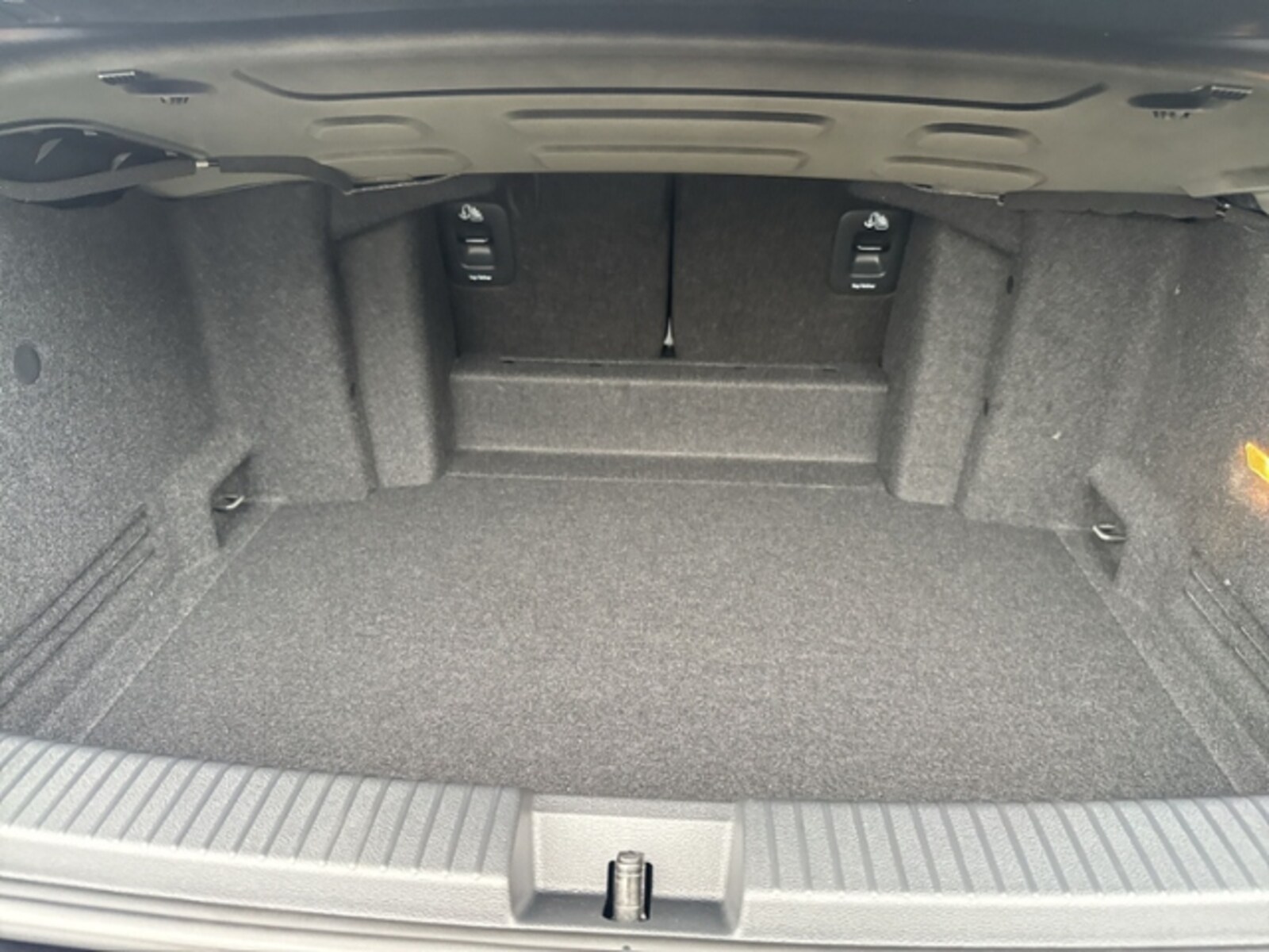 Volkswagen T-Roc Cabriolet – Bild 7