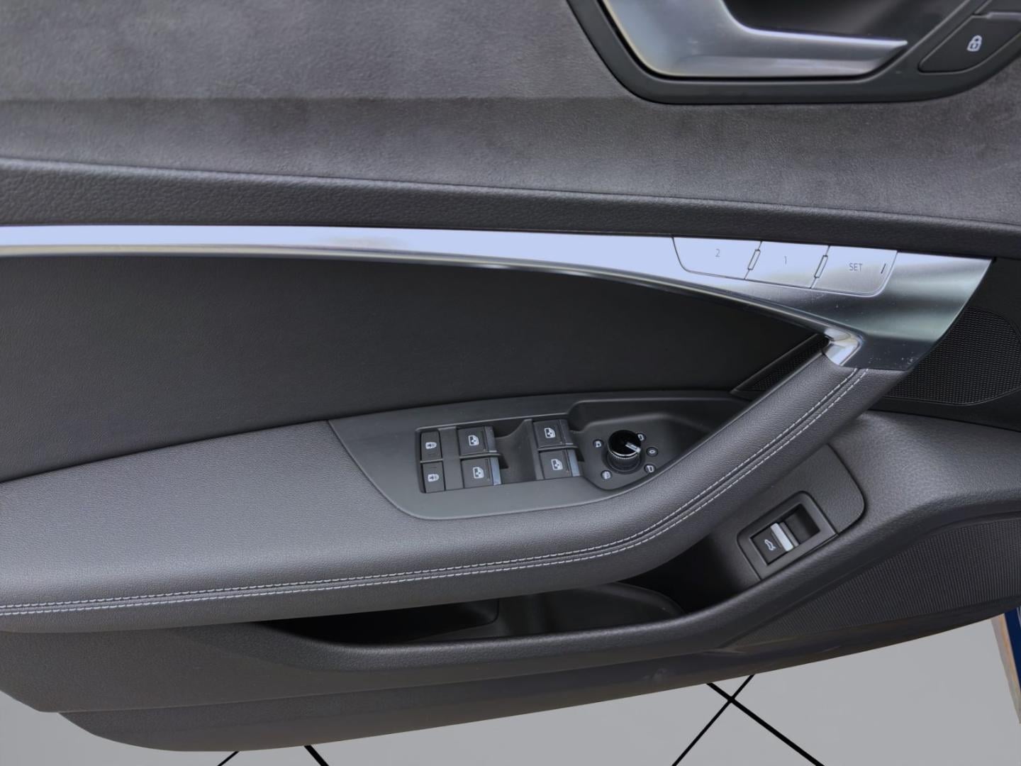 Bild über Audi S6 Avant TDI quattro tiptronic - für weitere Informationen kontaktieren Sie den Audi Partner