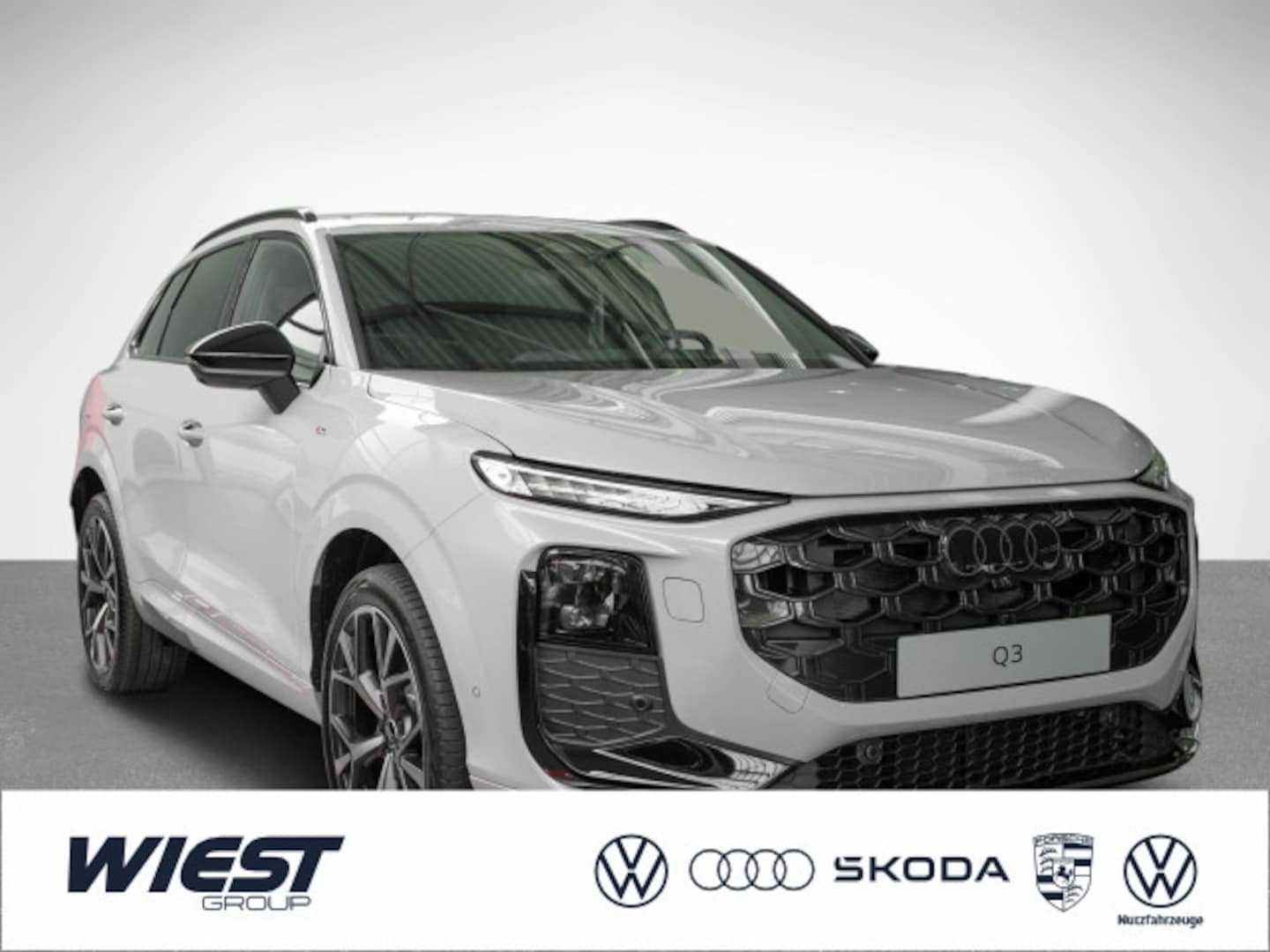 Bild über Audi Q3 SUV TFSI quattro 195 kW S tronic - für weitere Informationen kontaktieren Sie den Audi Partner