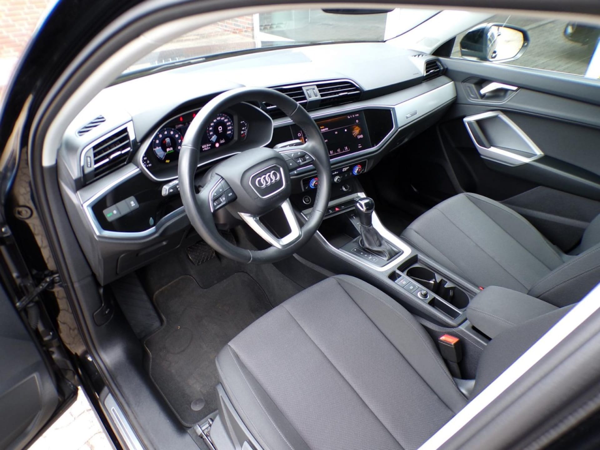 Audi Q3 Sportback S line