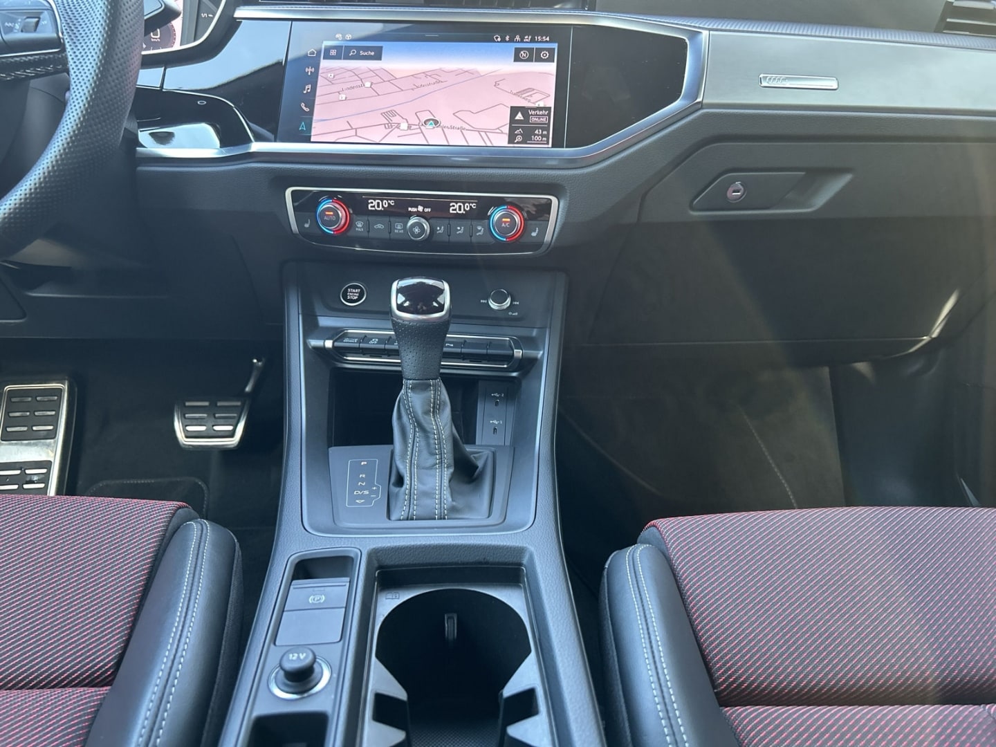 Bild über Audi Q3 Sportback 35 TFSI S tronic - für weitere Informationen kontaktieren Sie den Audi Partner