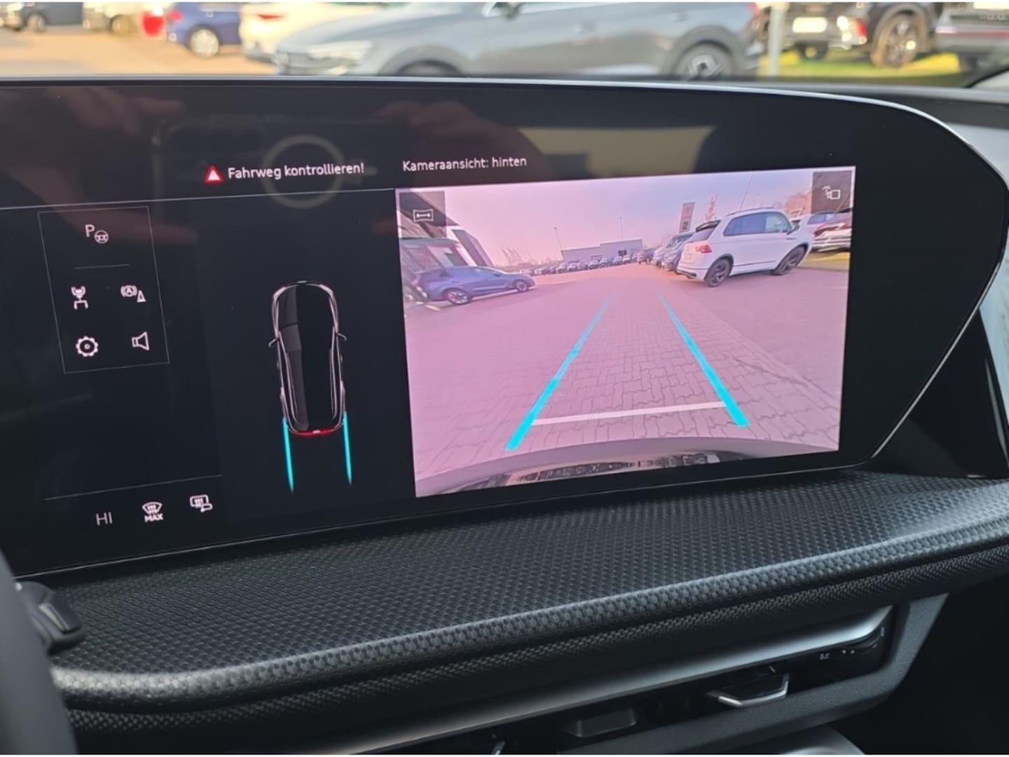 Bild über Audi Q5 SUV TDI quattro 150 kW S tronic - für weitere Informationen kontaktieren Sie den Audi Partner