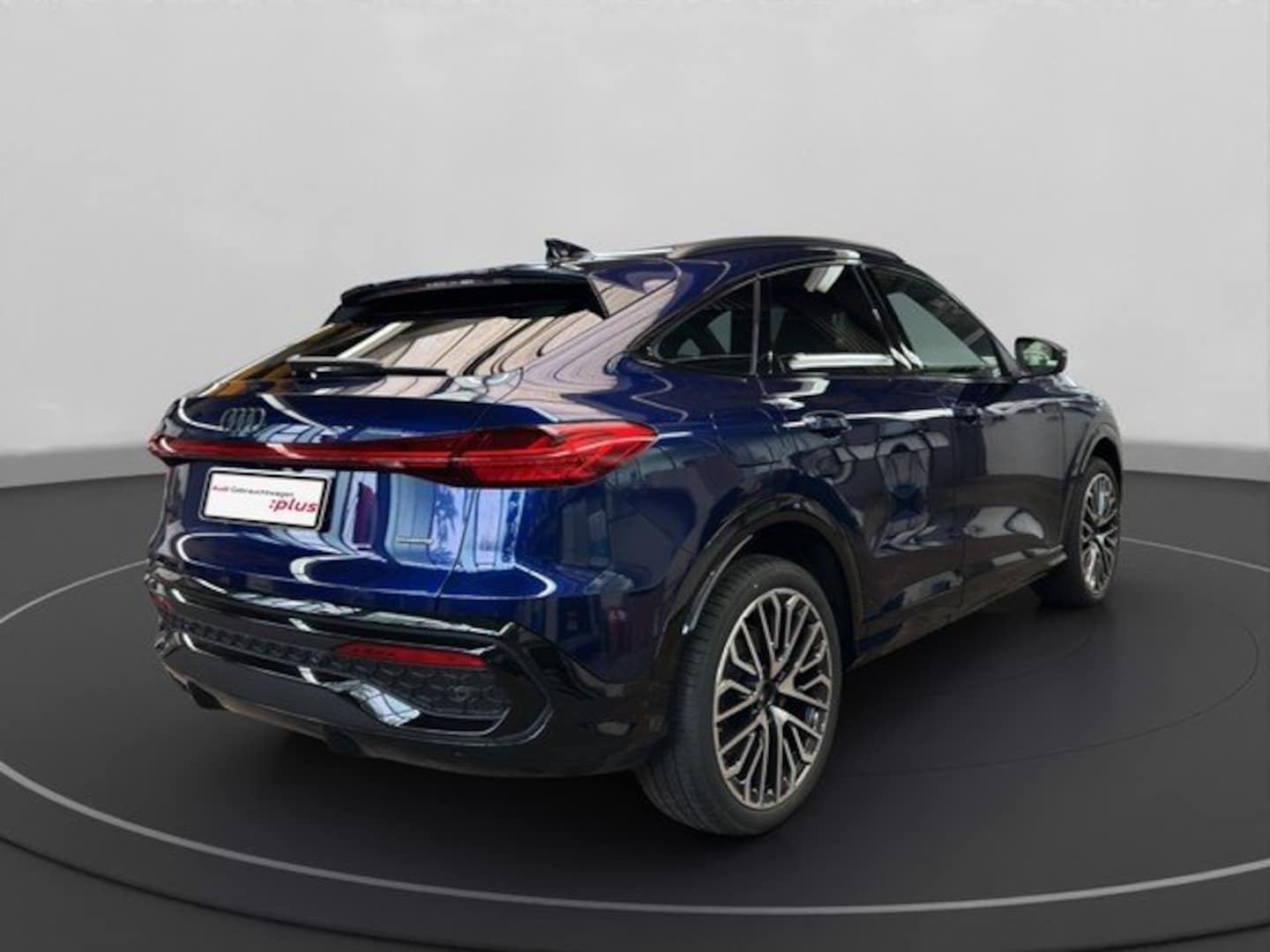 Bild über Audi Q5 Sportback TDI quattro 150 kW S tronic - für weitere Informationen kontaktieren Sie den Audi Partner