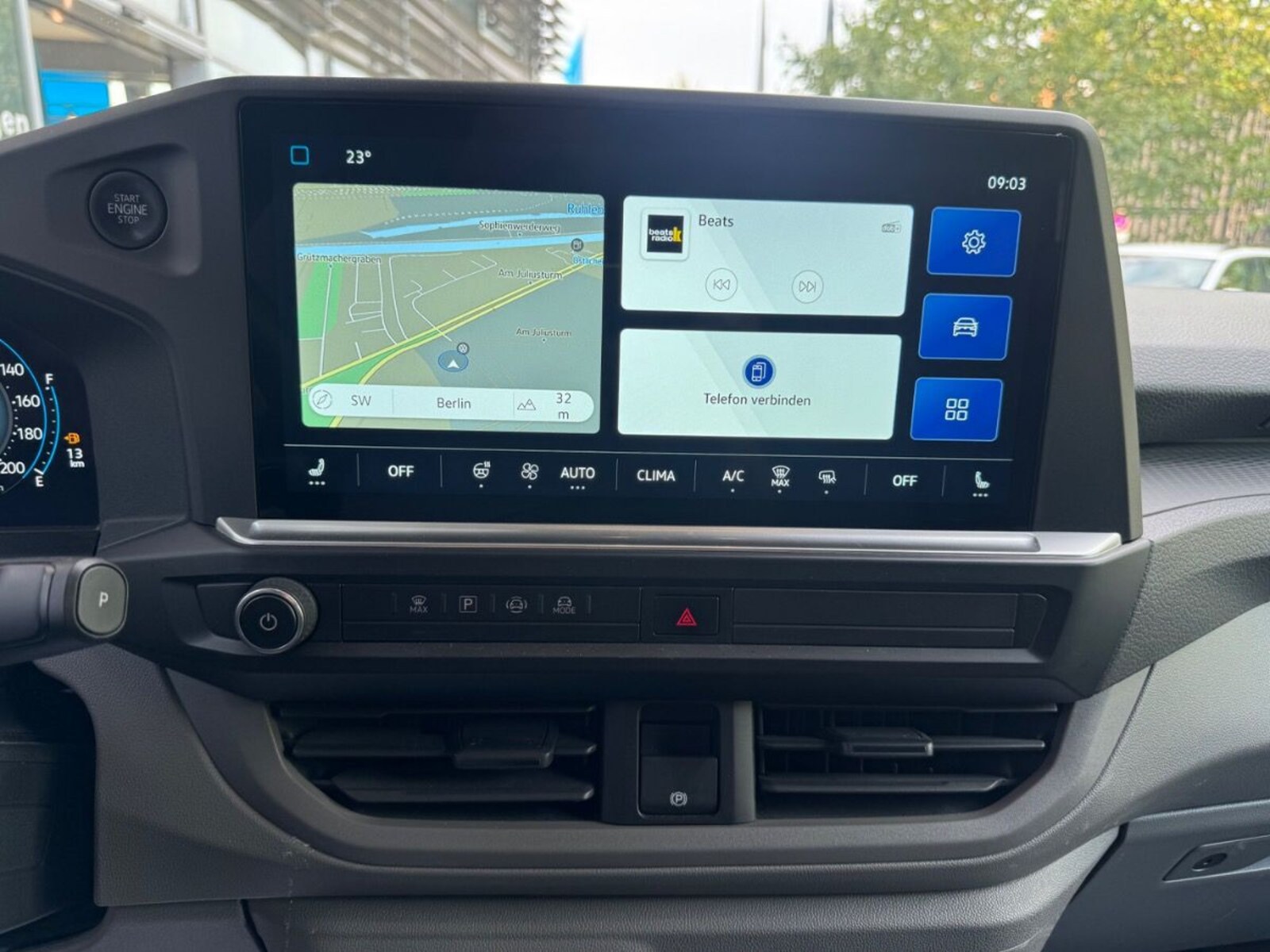 Volkswagen Transporter Kasten langer Radstand – Bild 11
