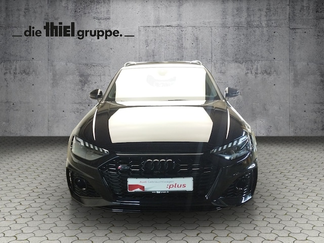 Image about Audi RS 4 Avant TFSI quattro tiptronic