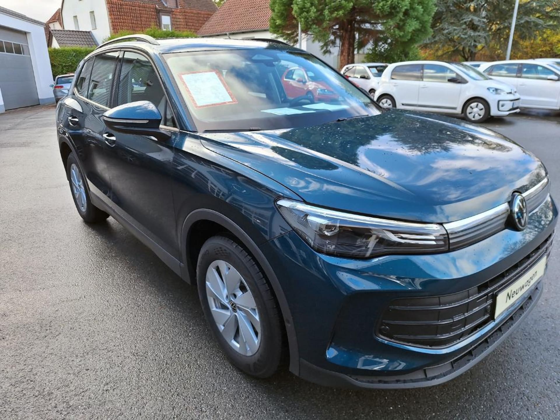 Volkswagen Tiguan Basis-Modell
