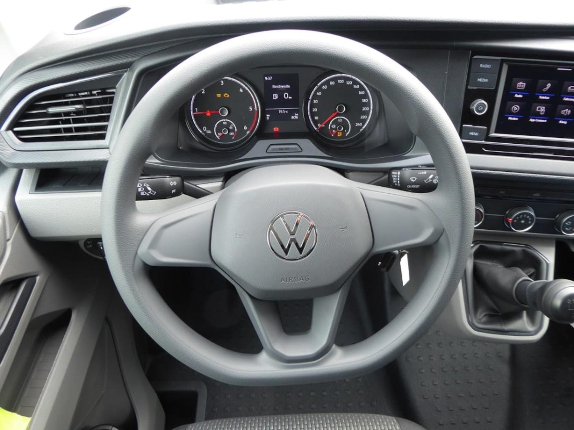 Volkswagen T6.1 Transporter Kasten kurzer Radstand