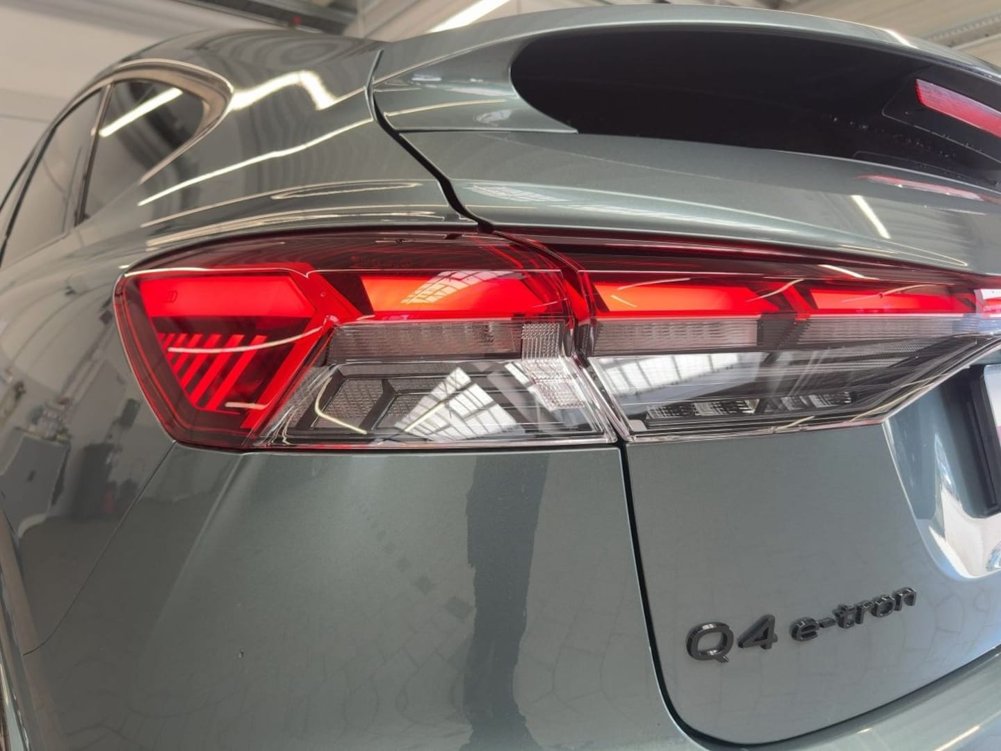 Bild über Audi Q4 Sportback e-tron e-tron quattro 220 kW - für weitere Informationen kontaktieren Sie den Audi Partner