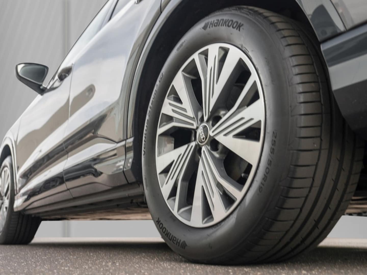 Bild über Audi Q4 Sportback e-tron 35 e-tron - für weitere Informationen kontaktieren Sie den Audi Partner