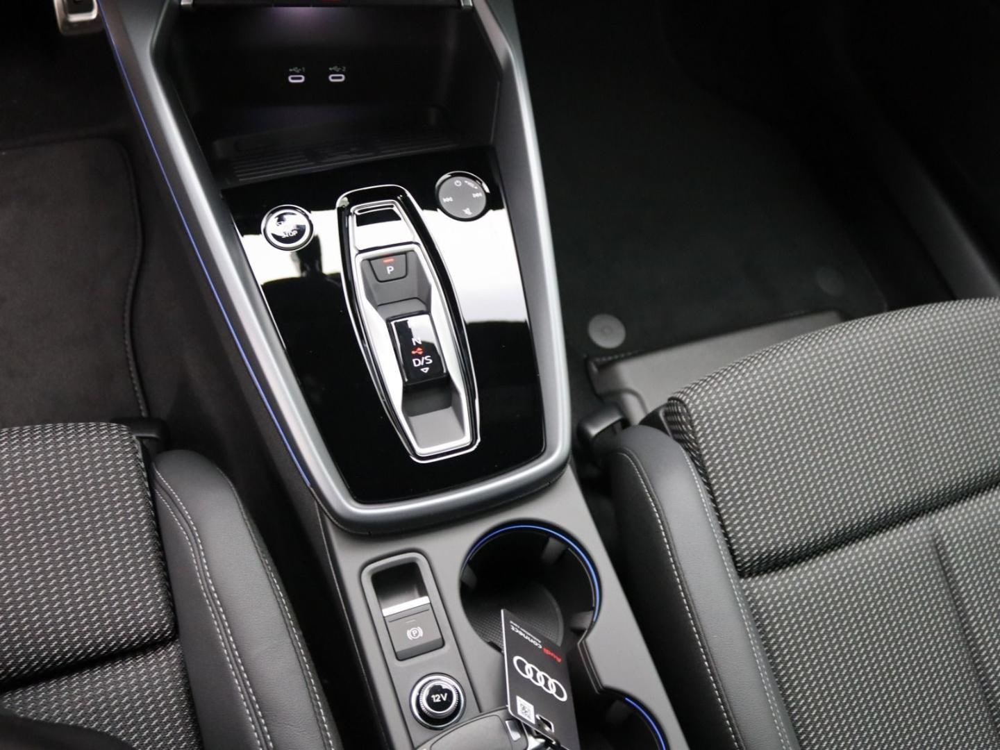 Bild über Audi A3 Sportback TFSI 110 kW S tronic - für weitere Informationen kontaktieren Sie den Audi Partner