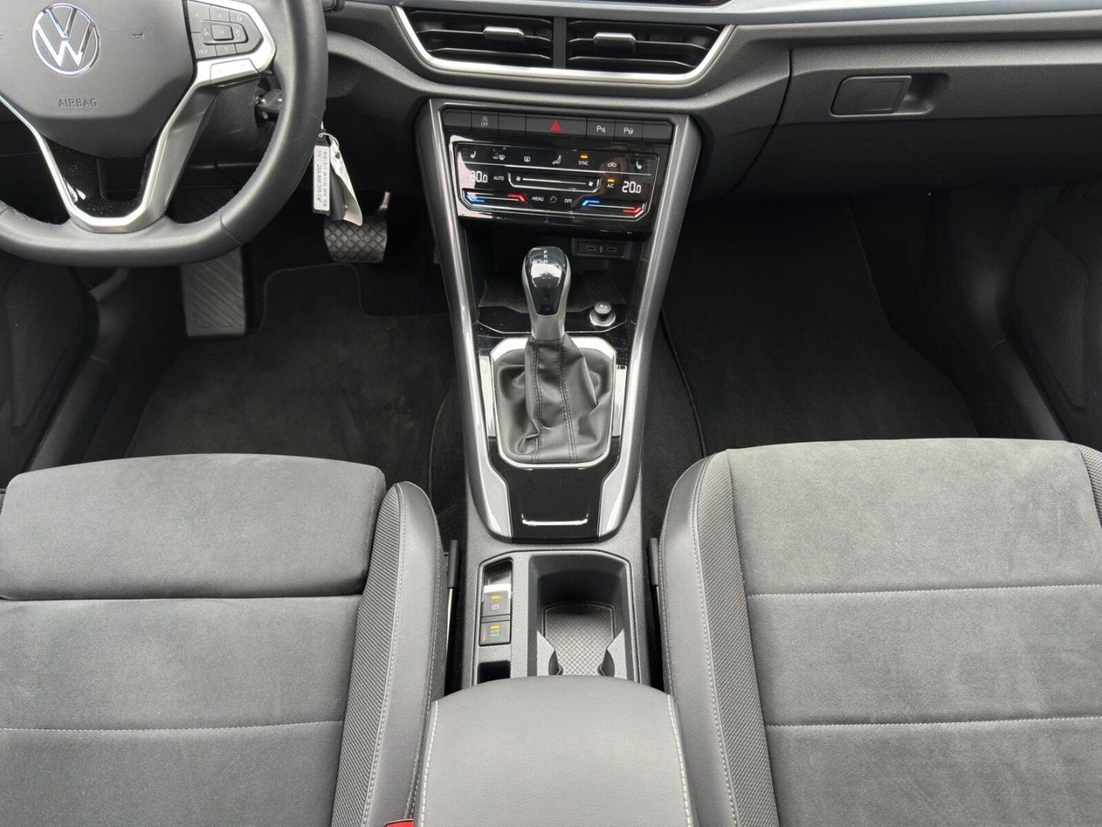 Volkswagen T-Roc – Bild 11