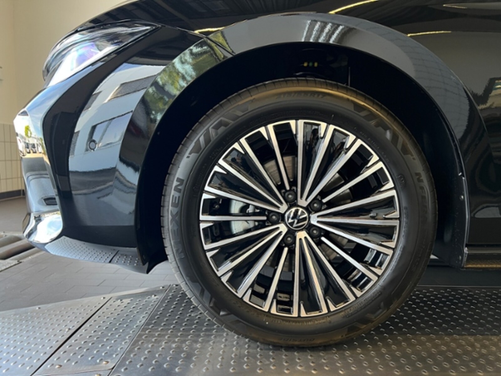 Volkswagen Passat – Bild 5