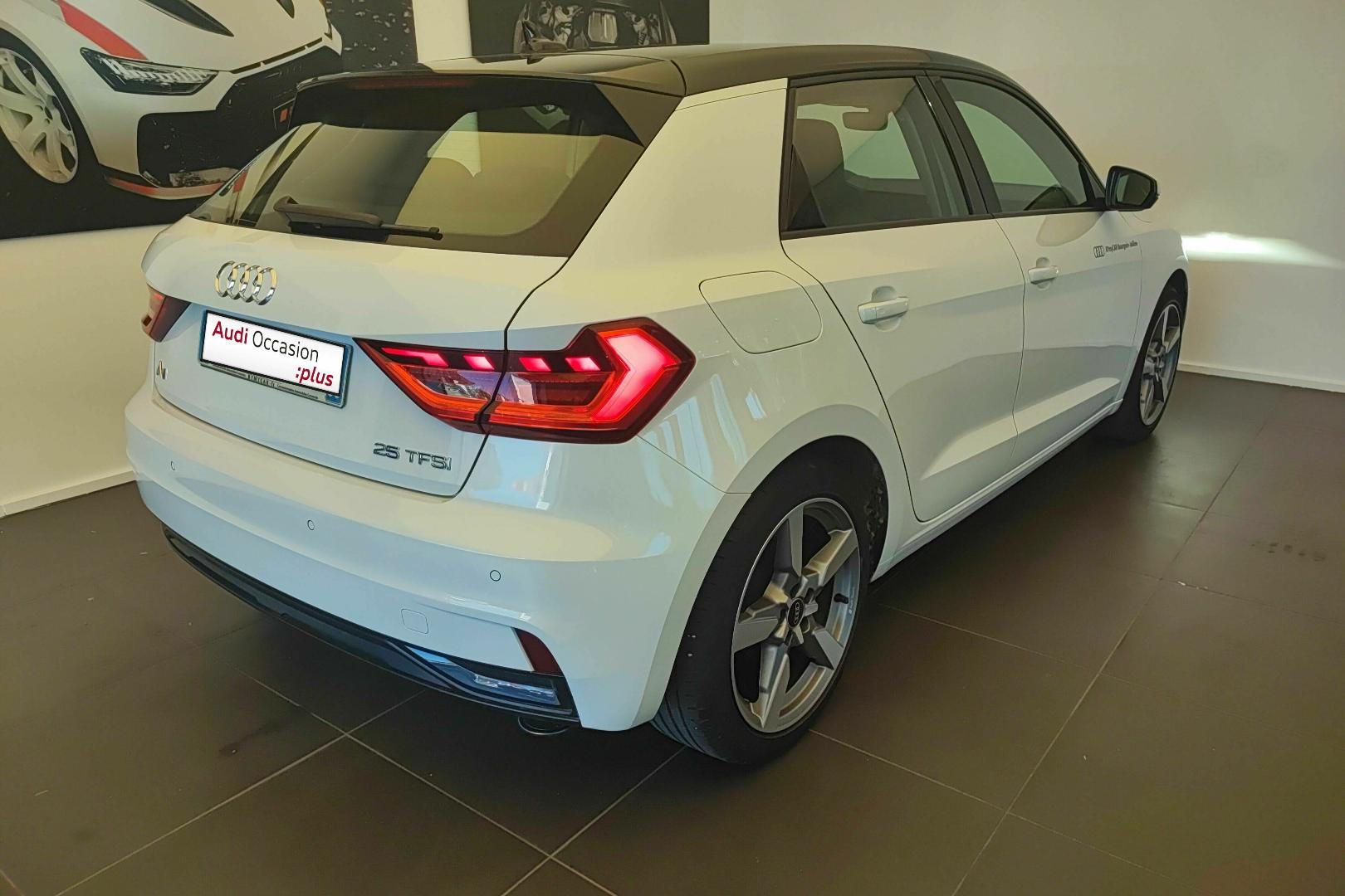 Image about Audi A1 Sportback Advanced 2 25 TFSI 70 kW (95 ch) 5 vitesses