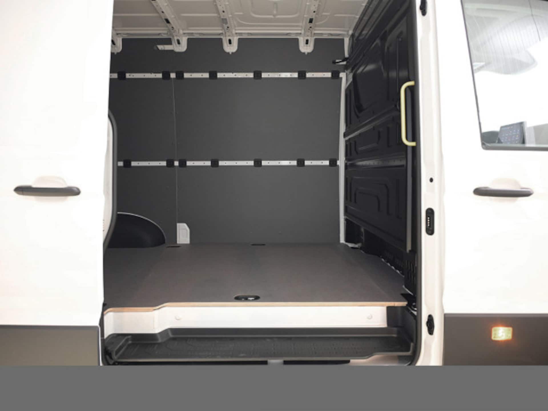 Volkswagen Crafter Kasten mittlerer Radstand