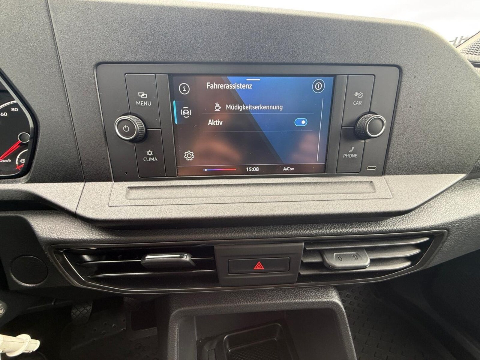 Volkswagen Caddy Cargo – Bild 13