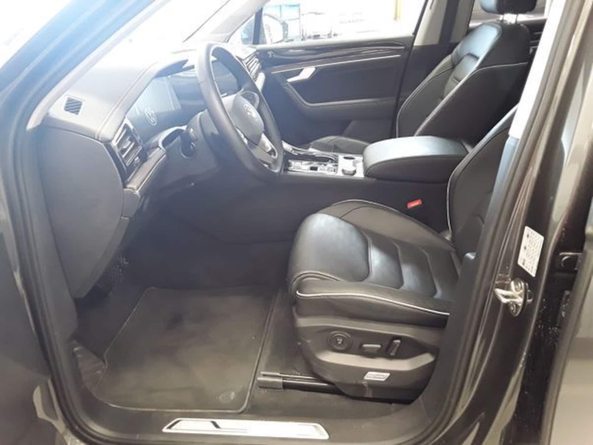 Volkswagen Touareg Elegance