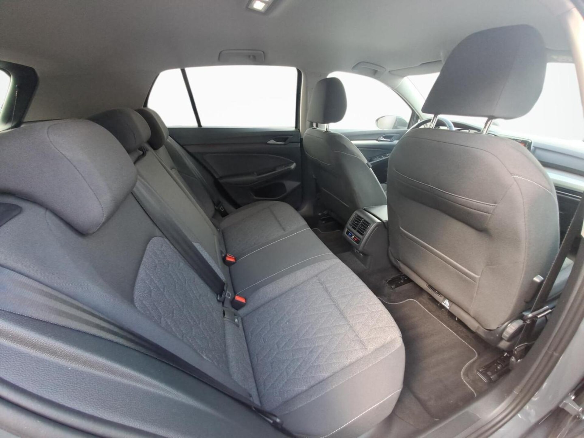 Volkswagen Golf MOVE