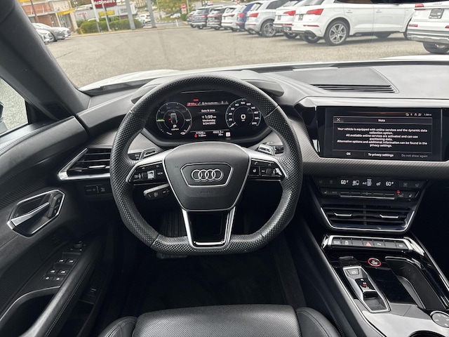 2023 Audi e-tron GT Premium Plus - Photo 7