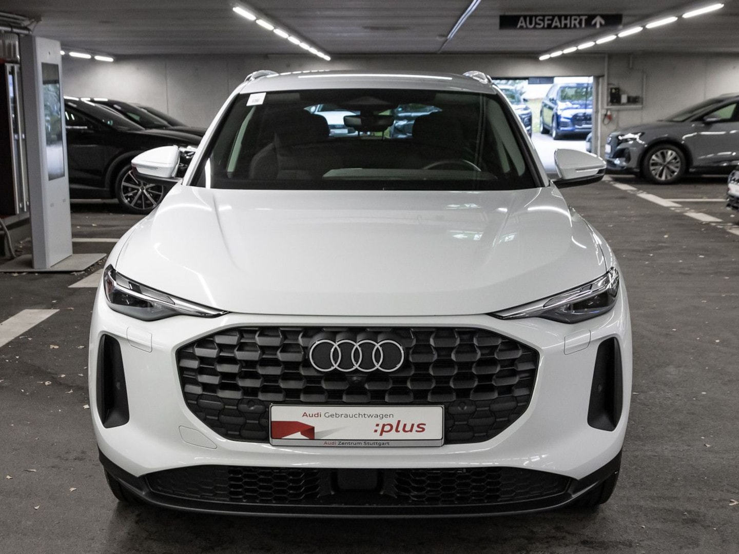 Bild über Audi Q5 SUV TDI quattro 150 kW S tronic - für weitere Informationen kontaktieren Sie den Audi Partner