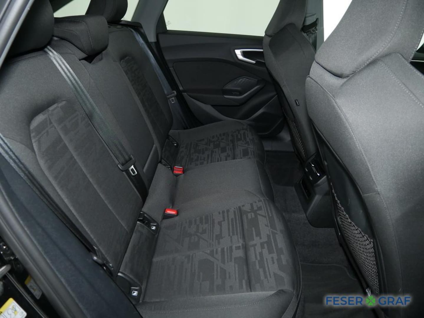 Bild über Audi A5 Avant TDI 150 kW S tronic - für weitere Informationen kontaktieren Sie den Audi Partner
