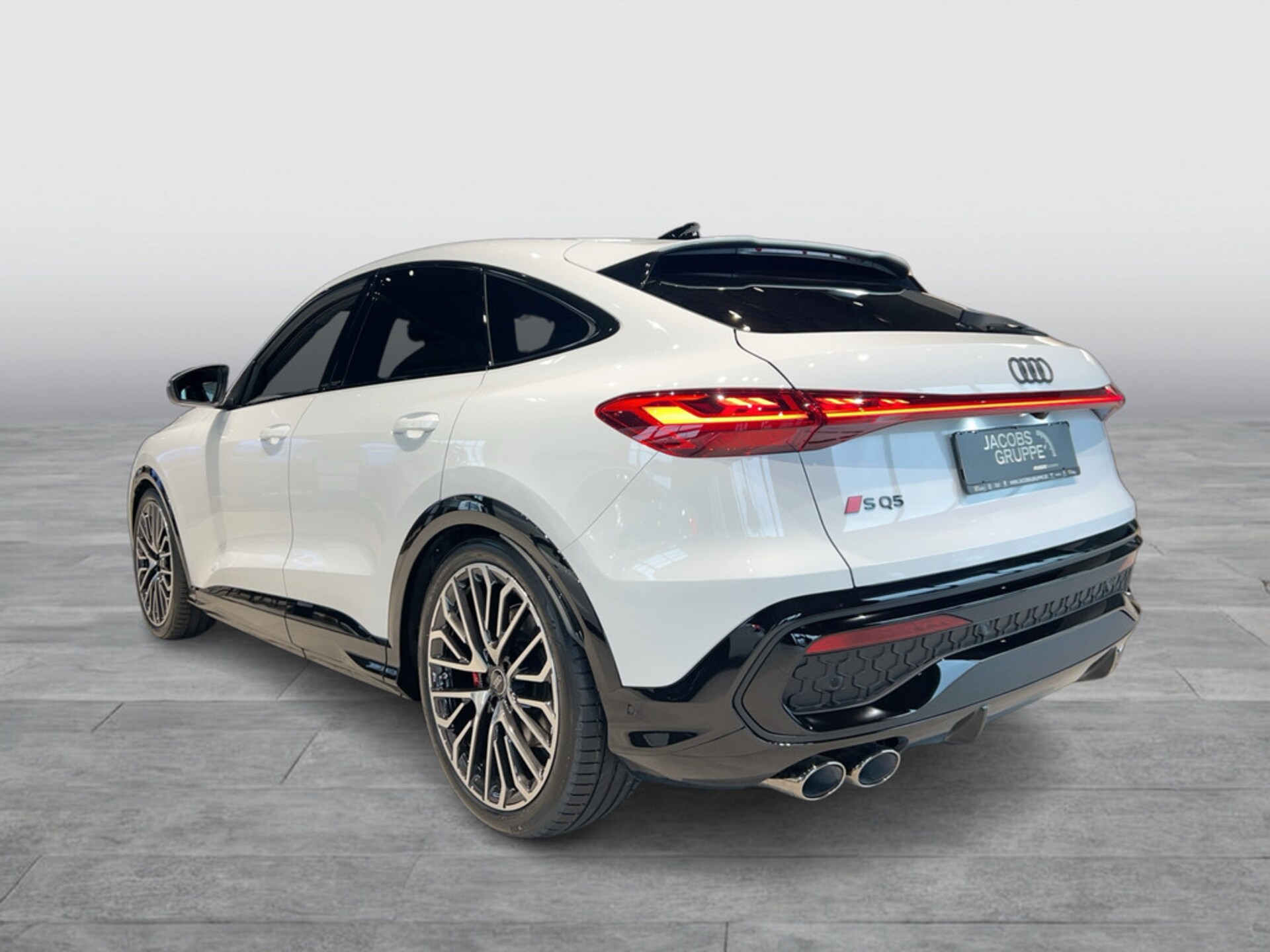 Audi SQ5 Sportback edition one