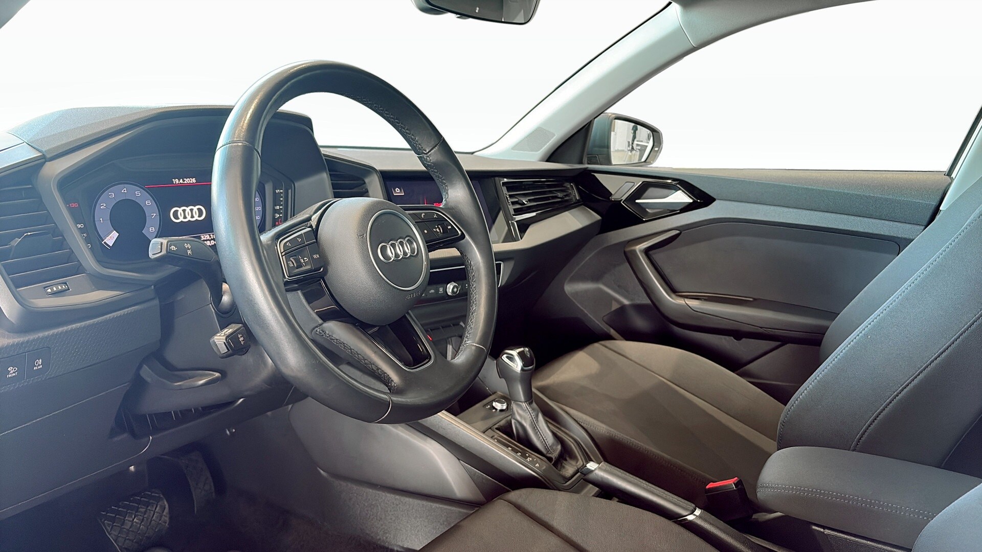 Bild som visar&nbsp;Audi A1 Sportback&nbsp;A1 Sportback 30 TFSI Proline 110 hk S tronic - för mer information kontakta din Audi Partner