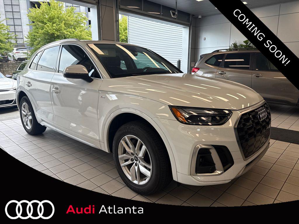 2023 Audi Q5 45 Premium's photo