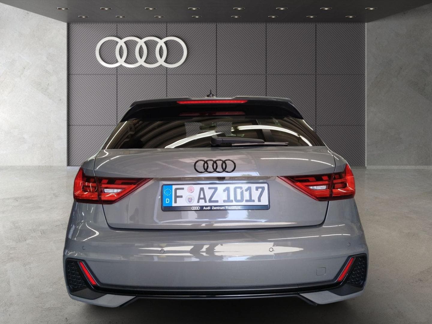 Bild über Audi A1 Sportback S line 35 TFSI S tronic - für weitere Informationen kontaktieren Sie den Audi Partner