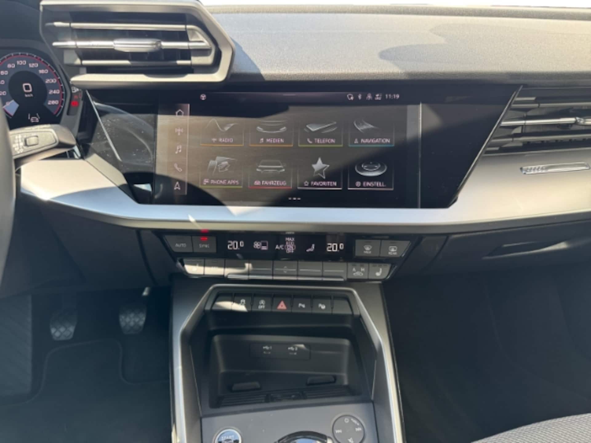 Audi A3 Sportback S line