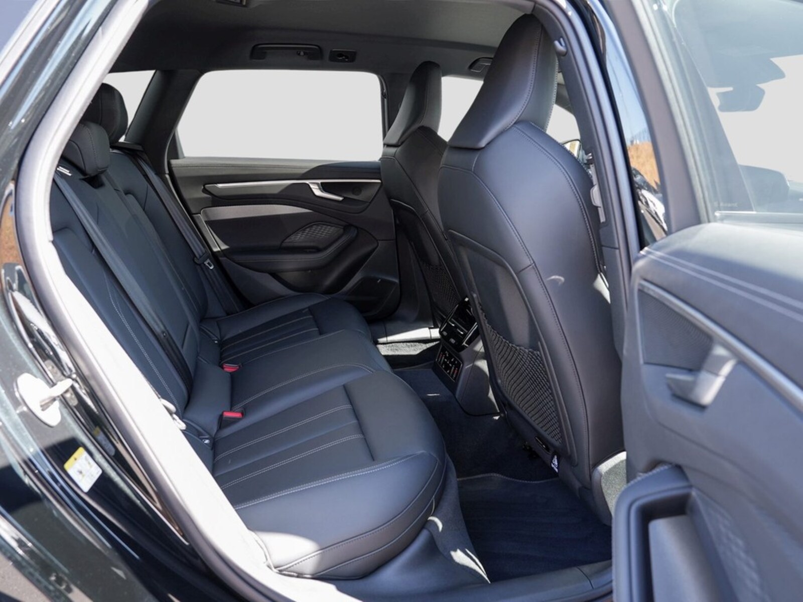 Audi A6 Avant – Bild 9