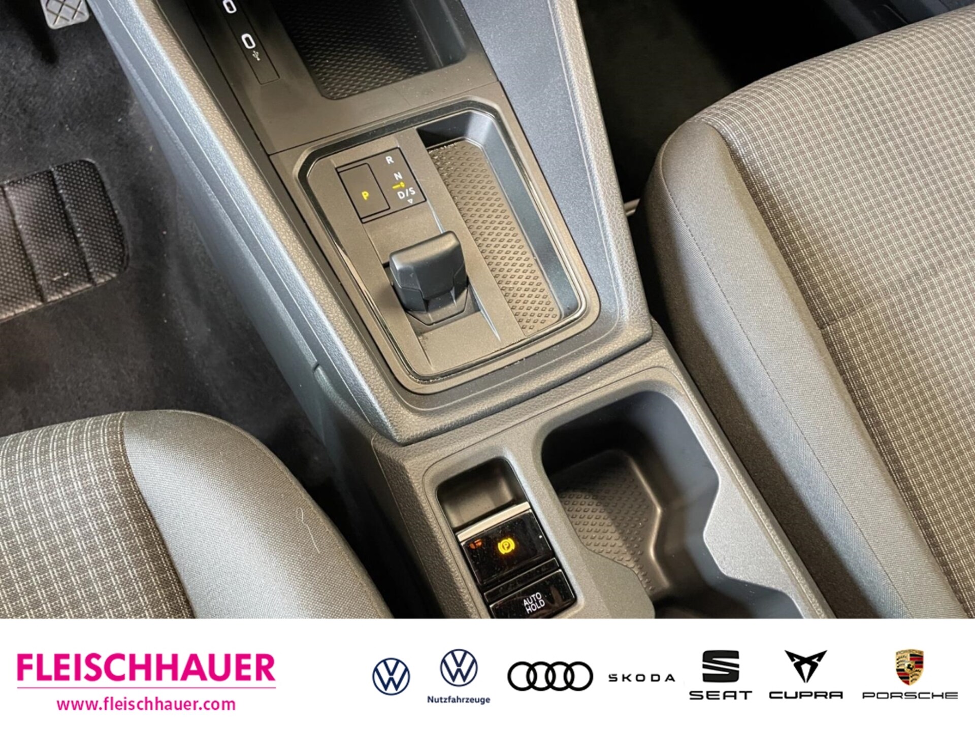 Volkswagen Caddy Basis-Modell