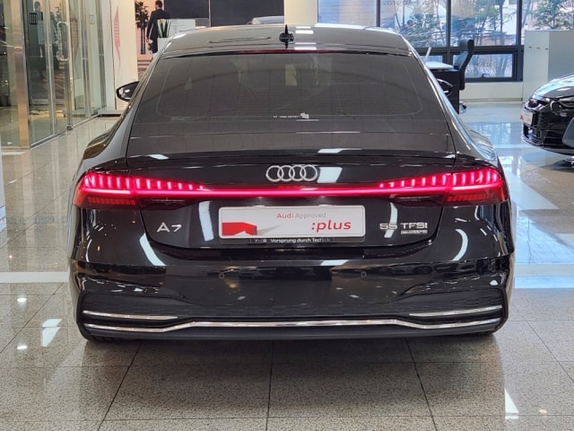 Audi A7 55 TFSI quattro Premium 250 340 kW hp S tronic 4