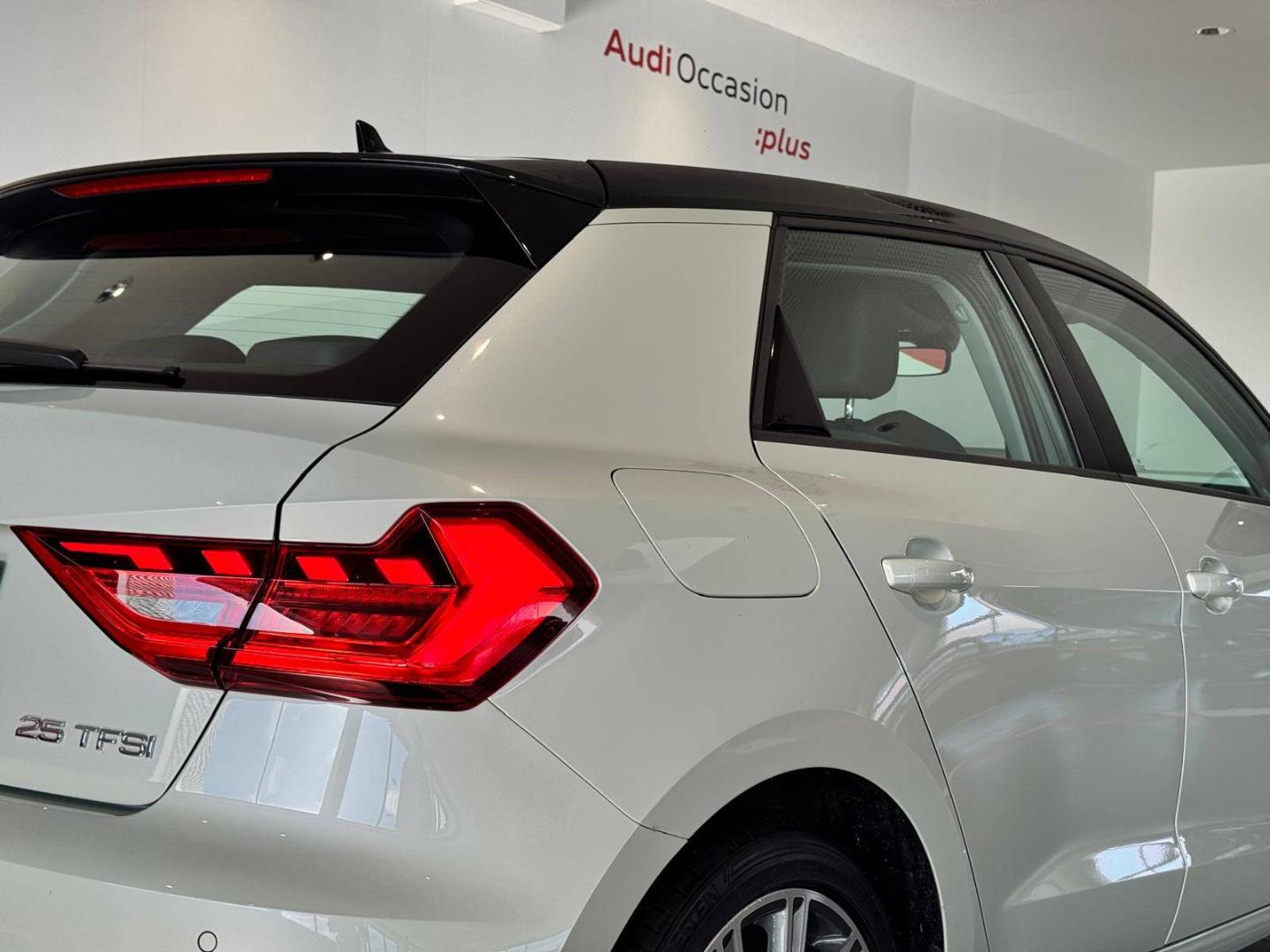 Image about Audi A1 Sportback Design 25 TFSI 70 kW (95 ch) S tronic