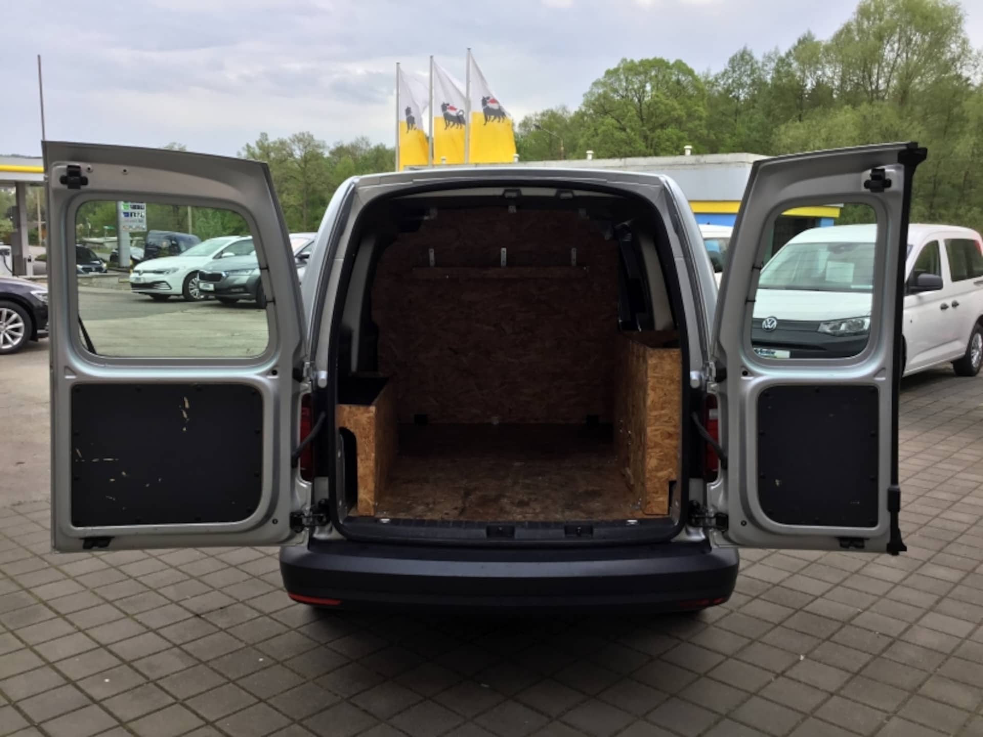 Volkswagen Caddy Maxi Kasten Basis-Modell