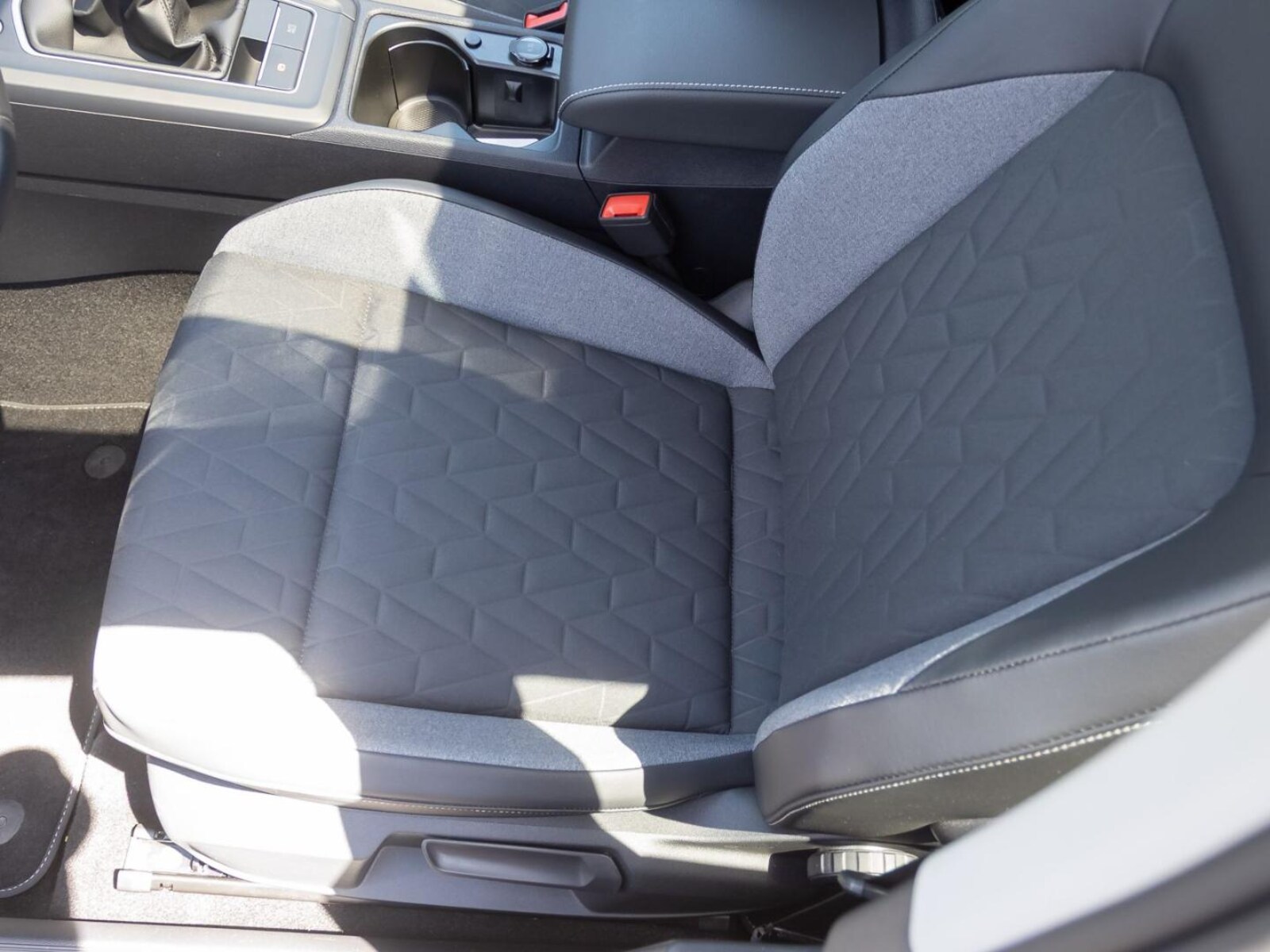 Volkswagen Golf – Bild 11