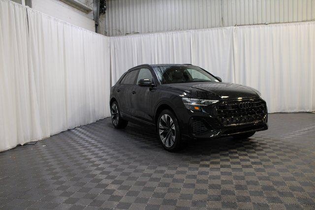 2025 Audi Q8