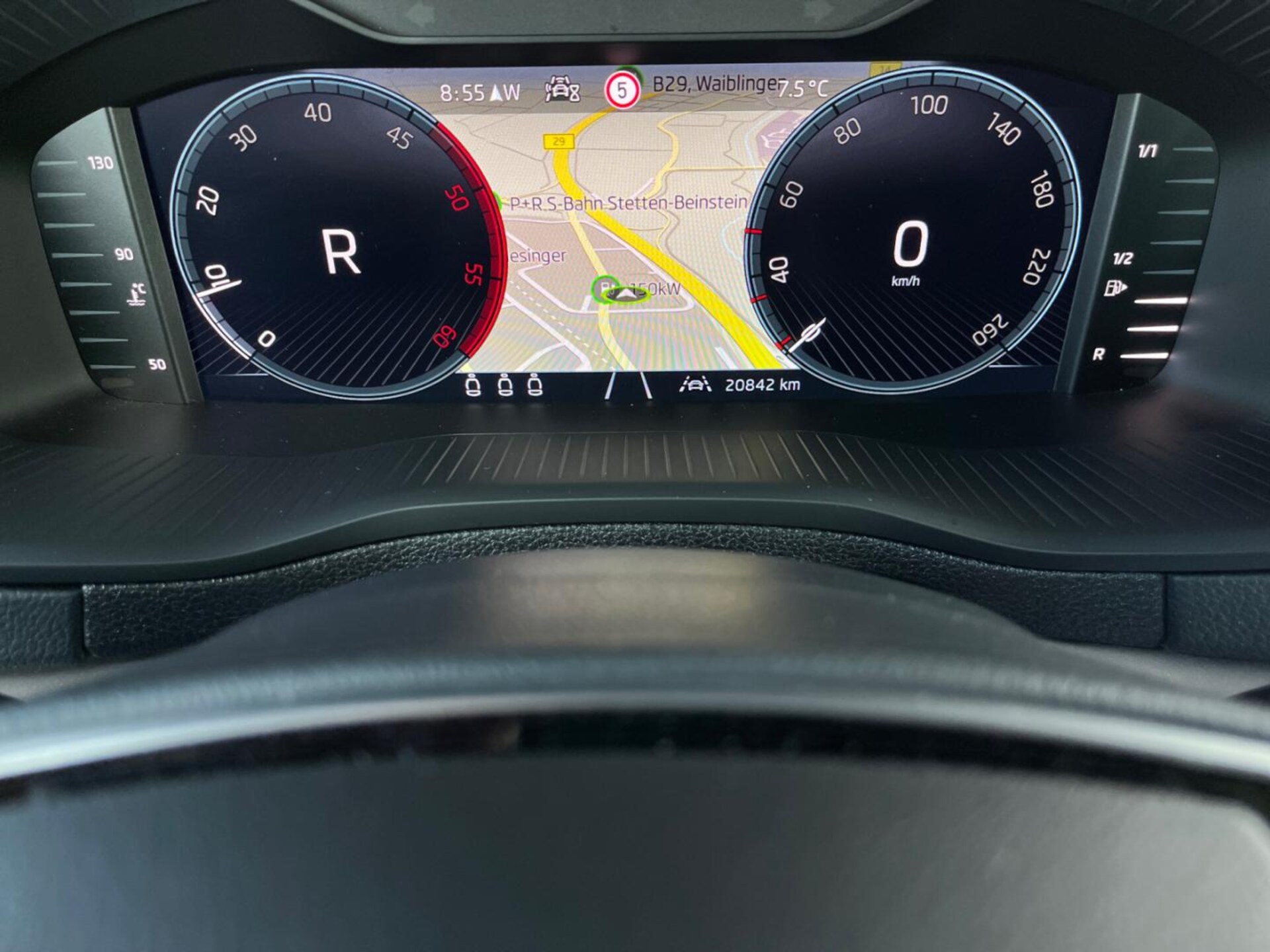 Skoda Karoq Tour