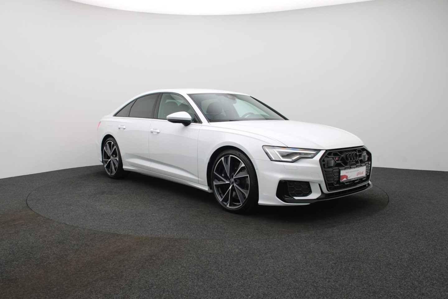 Bild über Audi S6 Limousine TDI quattro tiptronic - für weitere Informationen kontaktieren Sie den Audi Partner