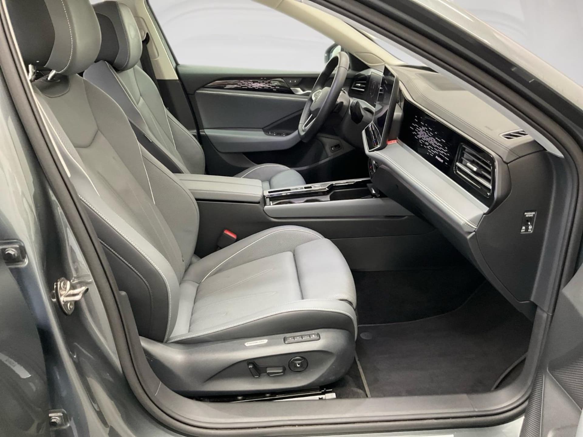 Volkswagen Passat Elegance